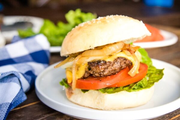 Best Homemade Beef Burgers (5 Ingredients!) - Kylee Cooks