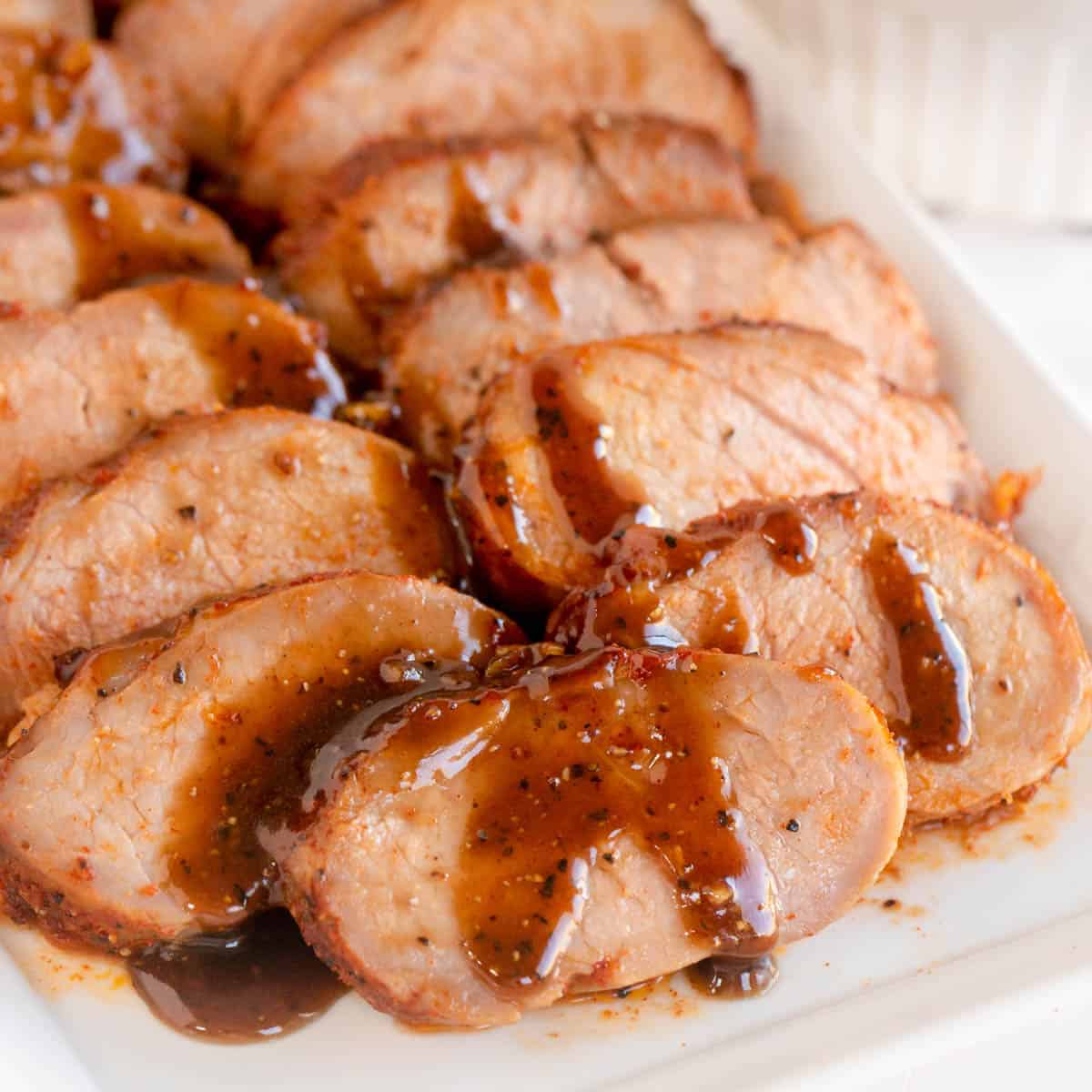 pork tenderloin with sauce 