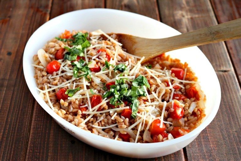 Farro Recipe (with Tomatoes, Basil and Parmesan) Kylee Cooks