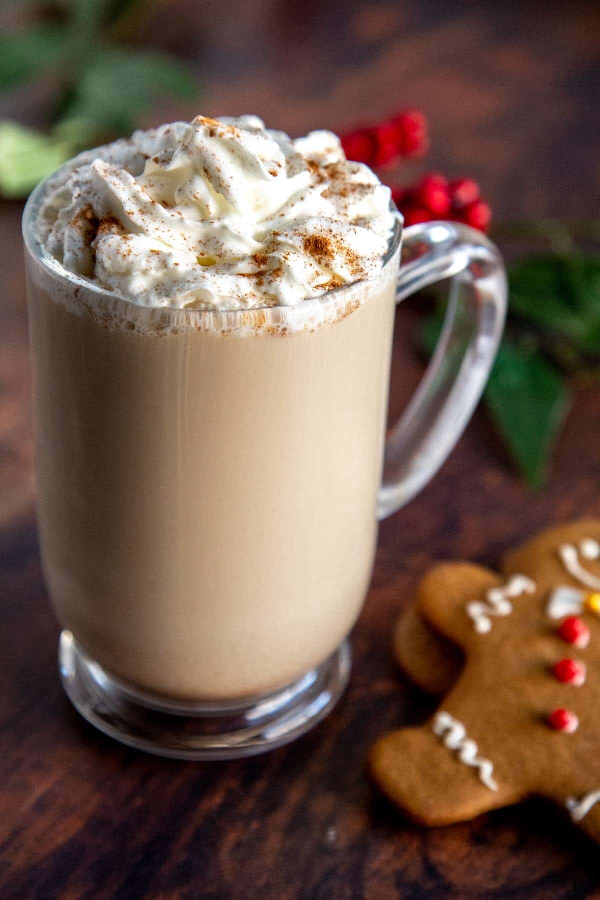 gingerbread latte with gingerbread man