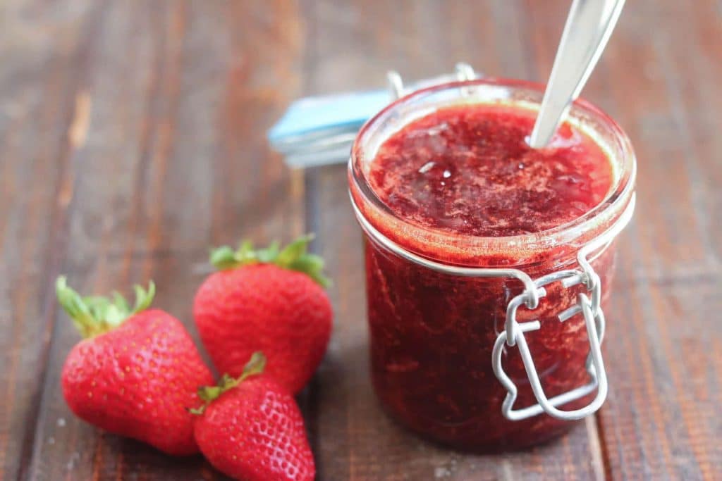 Small Batch Strawberry Jam No Pectin Required Kylee Cooks