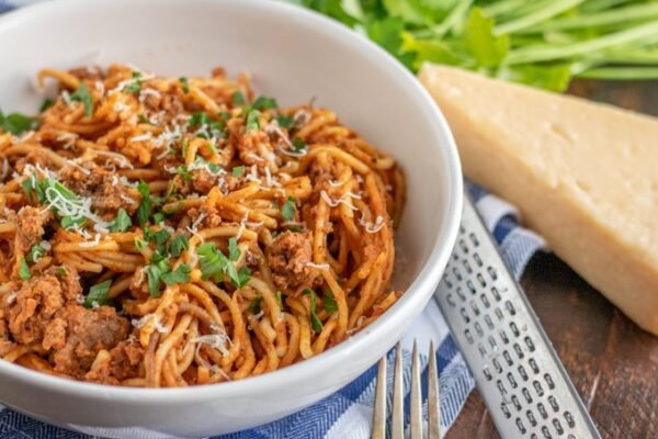 Instant Pot Spaghetti - family dinner, FAST! - Kylee Cooks