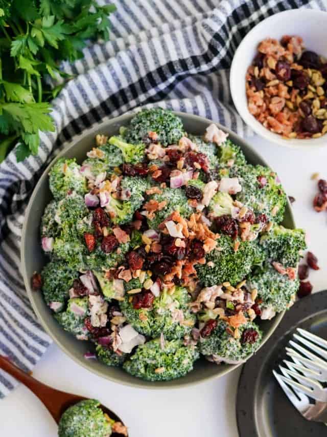 Bacon Broccoli Salad – crunchy, creamy and delicious!