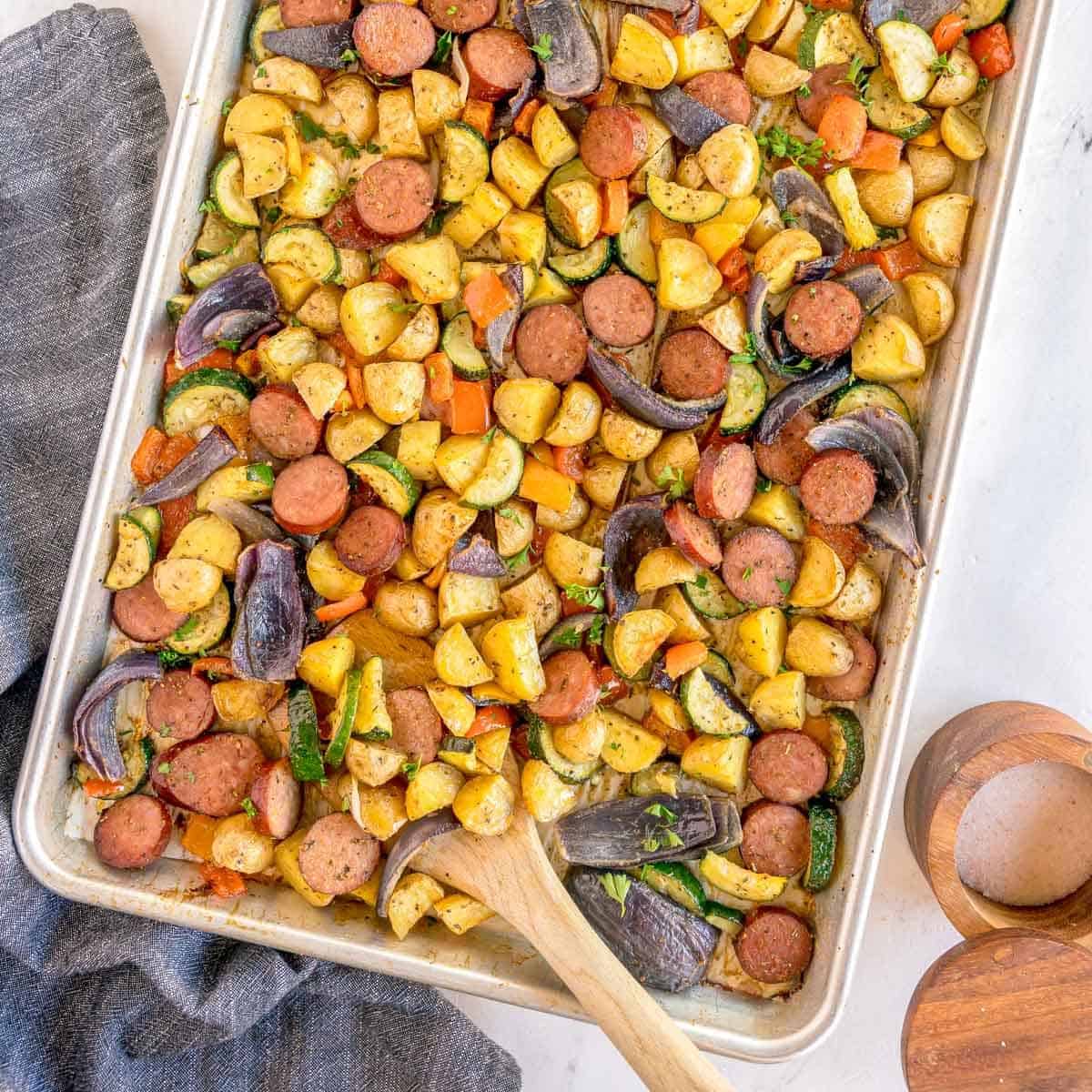 Sheet Pan Sausage and Vegetables